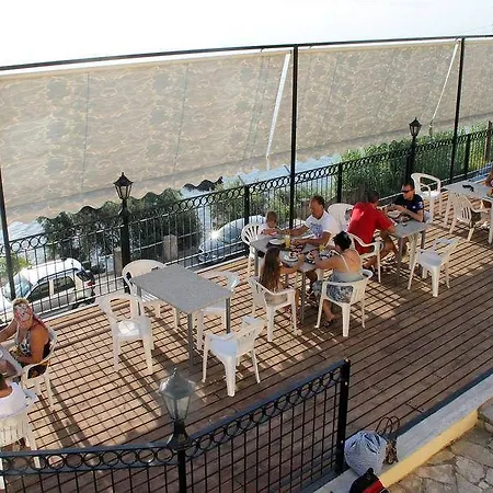 Aparthotel Litharia 2*