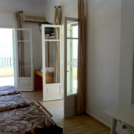 Litharia Hotel de apartamente