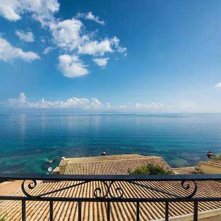 Hotel de apartamente Litharia Benitses (Corfu)