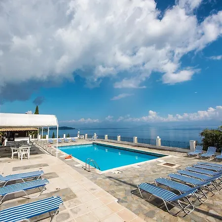 Aparthotel Litharia 2*