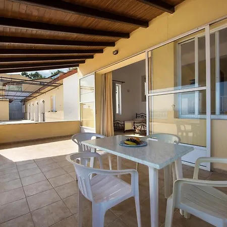 Hotel de apartamente Litharia