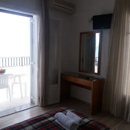 Hotel de apartamente Litharia 2*