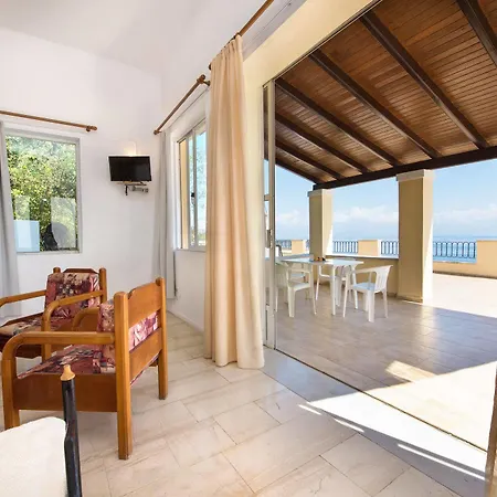 Litharia Hotel de apartamente 2*